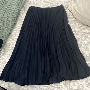 Navy skirt